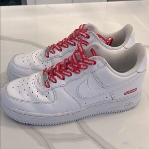 Supreme Air Force one sneakers great condition lightly worn.